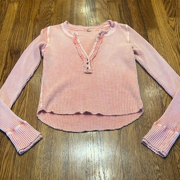 Free People waffle top size M euc - Picture 3 of 6